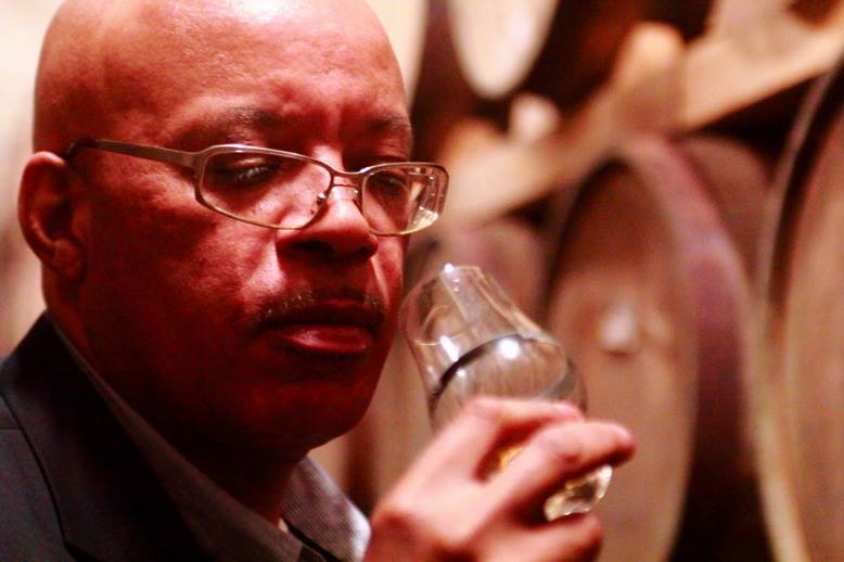 Roger Barnes Nosing2